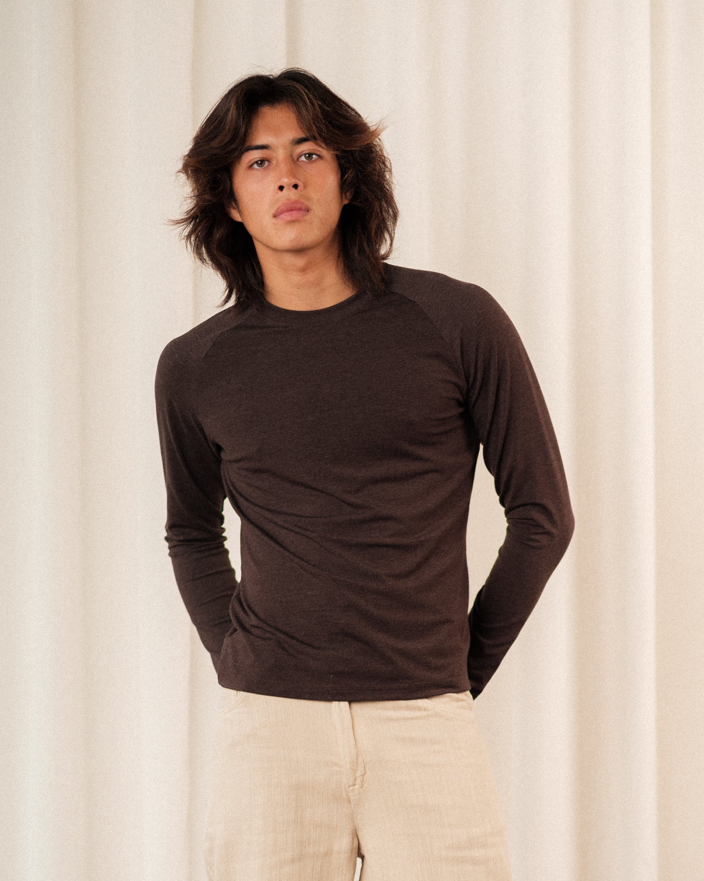 'Al' Raglan Longsleeve In Fudge